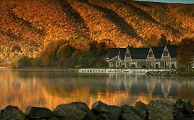 Keltic Quay Cottages & Bayfront Lodge